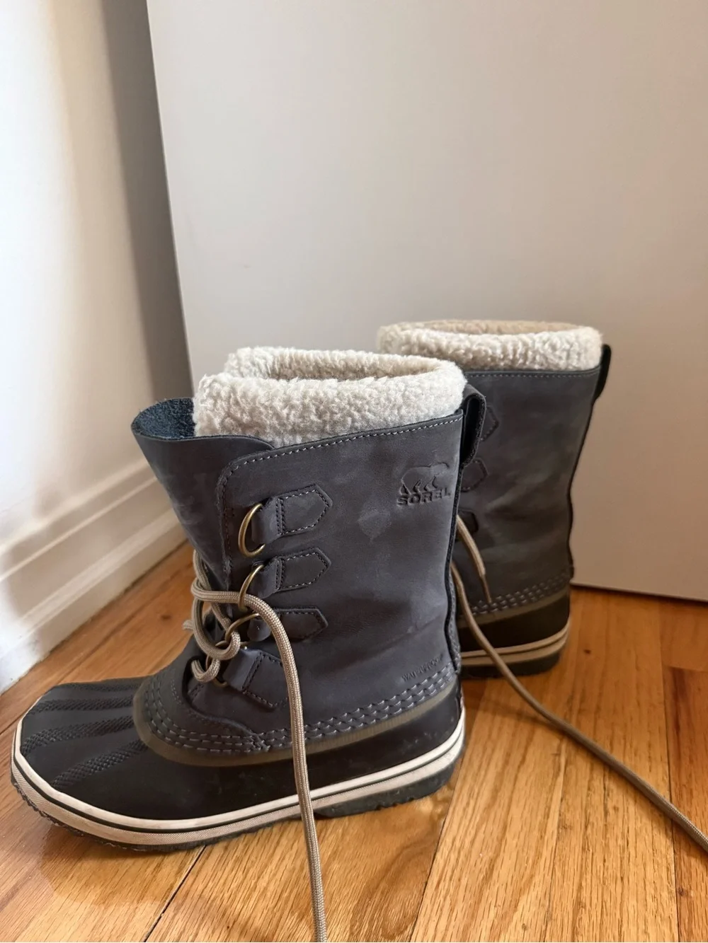 Sorel Women's Black and Brown Winter Rain Boots with Cream Lining
